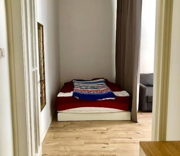 Budapest4u - New In The Of *